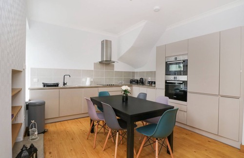 Ballater House | WESTWOOD, pet friendly, with a garden in Ballater