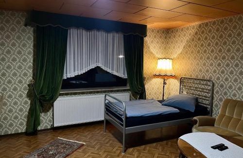 Homberg Apartment | WG in Homberg Efze, Monteurzimmer, 2 Erwachsene, 1 Doppelzimmer Nr 3
