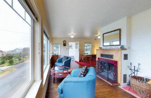 Depoe Bay House | Whale - Watcher's Perch