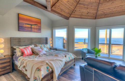 Depoe Bay Apartment | Whale Watching From This Studio In Depoe Bay -Spouting Horn One