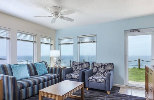 Depoe Bay Resort | Whale watching has never been easier! Ocean View Resort in Depoe Bay