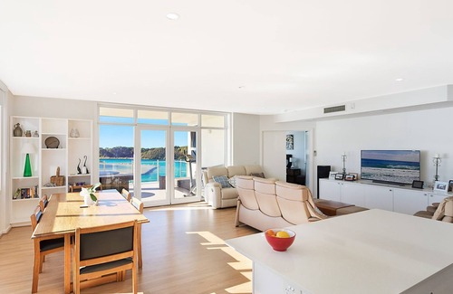 Narooma Apartment | Wharf Apartment Unit 7