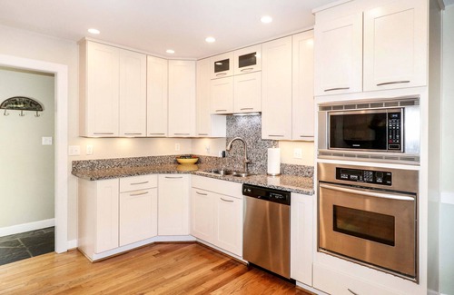 Lake Norman of Catawba House | What a View! Perfect Family Meeting Place!