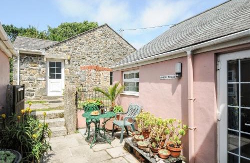 Mullion House | Wheal Dream