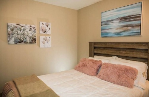 Brandon Condo | Wheat City Retreat
