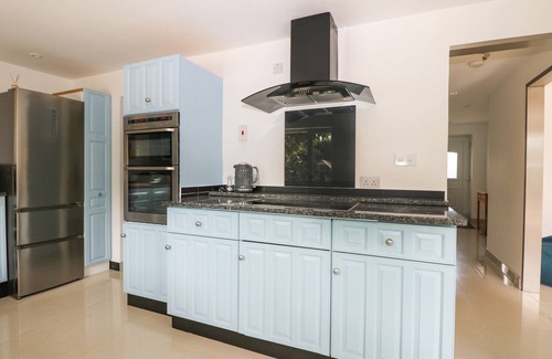 South Hayling Cottage | Wheatlands