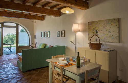 Laterina Apartment | Wheelchair accessible apartment between Arezzo and Florence, in open countryside and with swimming p