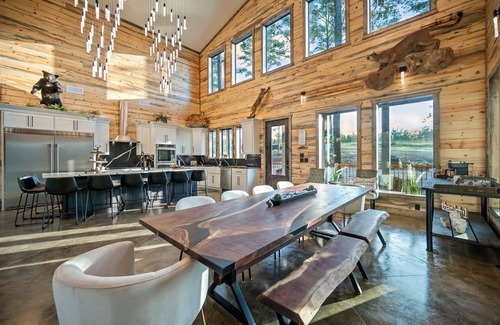 Pickens Cabin | Where the Wild Things Are | 10BR Luxury Cabin w/Game Room, 2 Hot Tubs, Pond, & EV Outlet