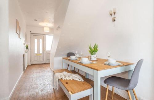Blaby House | Whetstone House