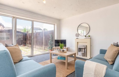 Blaby Apartment | Whetstone House, Whetstone