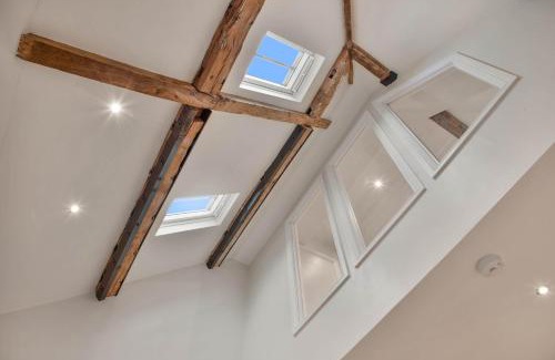 Pontrilas Apartment | WhiskAwayStays - Vinegar House - Apartment 7