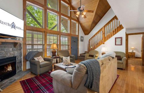 Reeds Spring House | Whiskey Rock Lodge