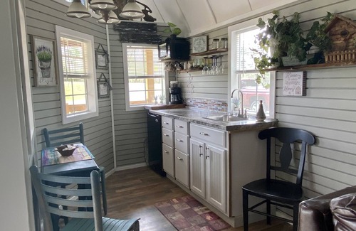 Mount Ida Cabin | Whispering Pines Cabin near beautiful Lake Ouachita