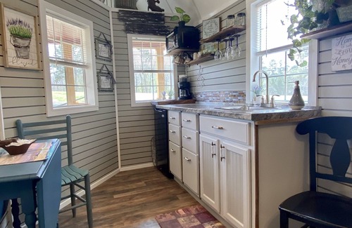 Mount Ida Cabin | Whispering Pines Cabin near beautiful Lake Ouachita