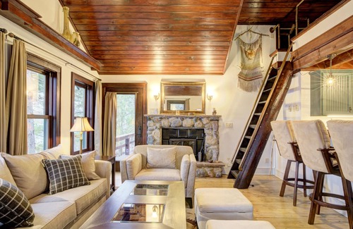 Cornucopia House | Whispering Pines on Lake Siskiwit