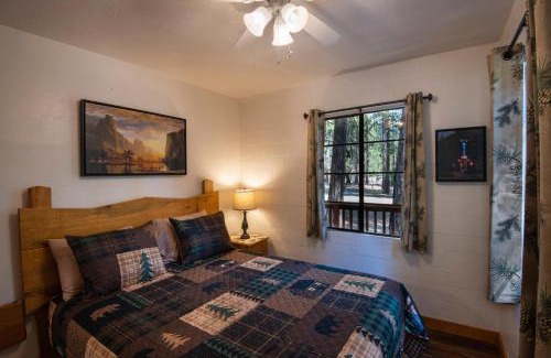 North Wawona House | Whispering Pines