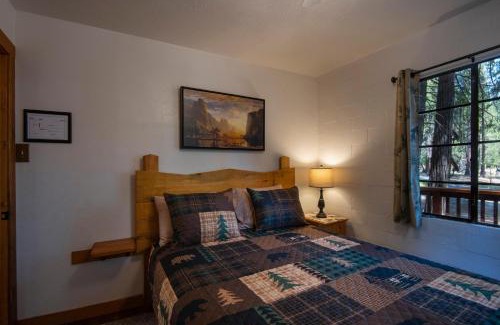 North Wawona House | Whispering Pines