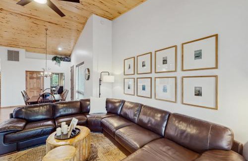 Torreon House | Whispering Pines Villa