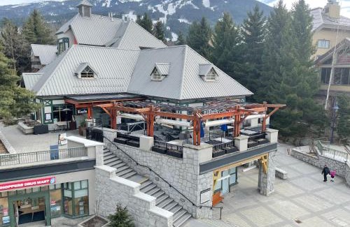 Whistler Village Apartment | Whistler Village Centre by LaTour Hotels and Resorts