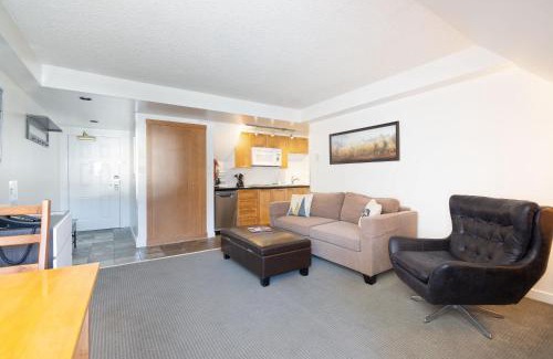 Whistler Village Apartment | Whistler Village Centre by LaTour Hotels and Resorts