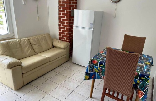 Stara Novalja Apartment | White Apartment for 2