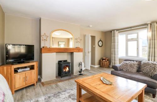 Kirriemuir House | White Hillocks Cottage