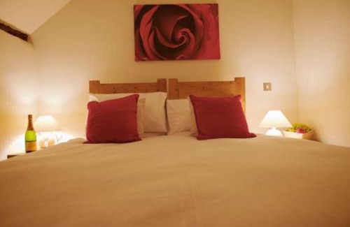 Blackwell in the Peak House | White Horse Cottage with Sauna