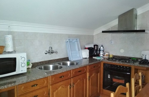 Santa Maria da Feira House | White House with apartment of 95 meters, with swimming pool, terrace and churasqueira.