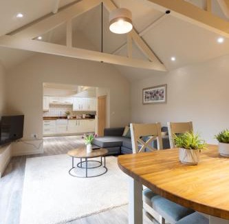Halesworth Apartment | White House Lodges