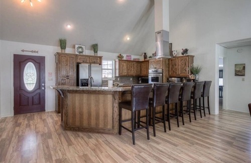 Trinity House | White House Retreat on White Rock Creek home on large acreage on the water