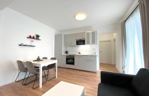 Muerzzuschlag Apartment | White Inn - Ferienwohnung mit Terrasse