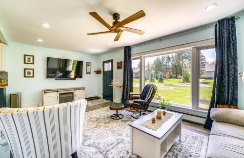 White Lake House | White Lake Vacation Rental about 5 Mi to Skiing!