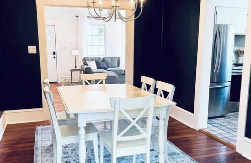 St. Augustine House | White Lily Cottage, White Lily Cottage