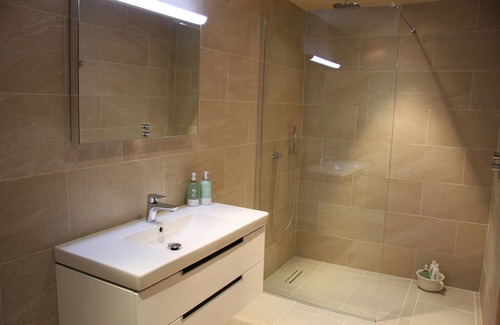 Piltdown Bed & Breakfast | White Lodge B&B