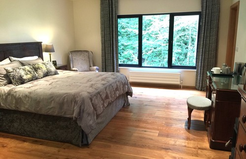 Piltdown Bed & Breakfast | White Lodge B&B