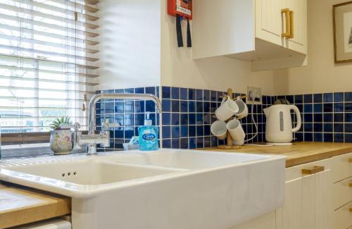 Humshaugh House | White Lodge Haughton Castle