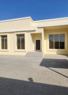 Hatta Villa | White Mountain House