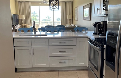 Rosemary Beach Condo | White Pristine Beaches are Waiting For You! Oceanside Complex!