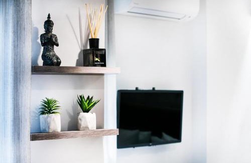 Thessaloniki City Centre Apartment | White Rhino White Tower