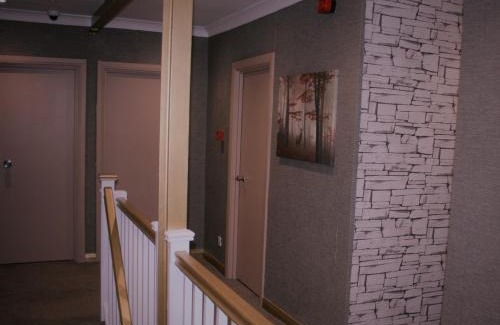 Chapeltown Hotel | White Rose Hotel and Restaurant