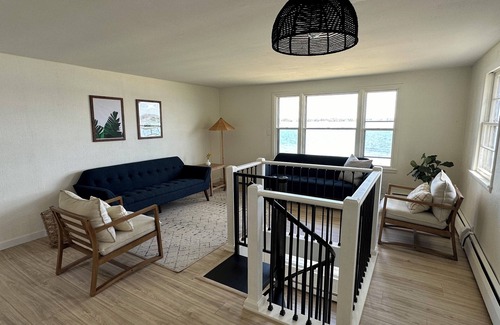 Baxter Cabin | White Sand Loon Lounge