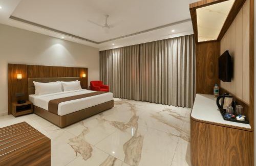 Bhilwara Hotel | White Season by The Sky Imperial, Bhilwara