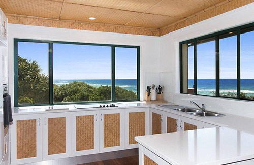 Hastings Point Apartment | White Waves 6 Perfect for Hastings Point, Splendour in the grass, Cabarita Beach and Pottsville