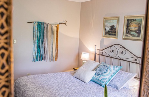 Rhineland House | White Wolf Inn - House