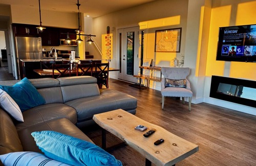 Lower LaHave House | Whitecaps Summit Beach House