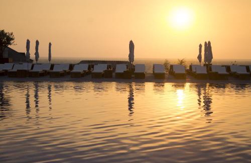 Halat Resort | WhiteLace Resort