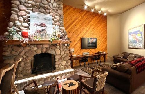 St Germain Hotel | Whitetail Lodge