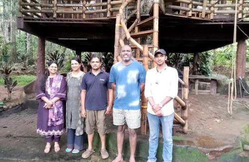 Kunchithanny House | Whitetea Estatehouse