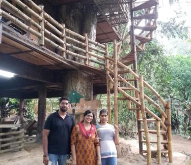 Kunchithanny House | Whitetea Estatehouse