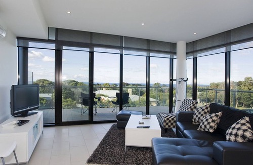 Torquay Apartment | Whitewater Apartment 101
